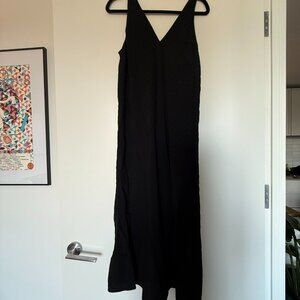 Everlane Black Chevron V-Neck Dress - Like New